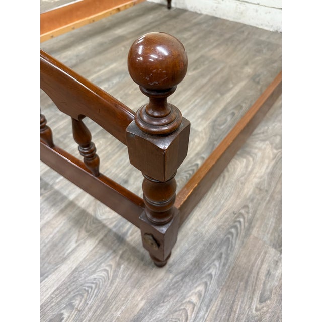 Vintage Full Size Colonial Revival Spindle Bed For Sale - Image 13 of 16