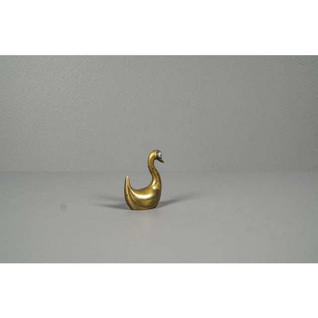 Swan from the 70s made in brass. The Swan look is in the original patina has been preserved. A rare and decorative piece...
