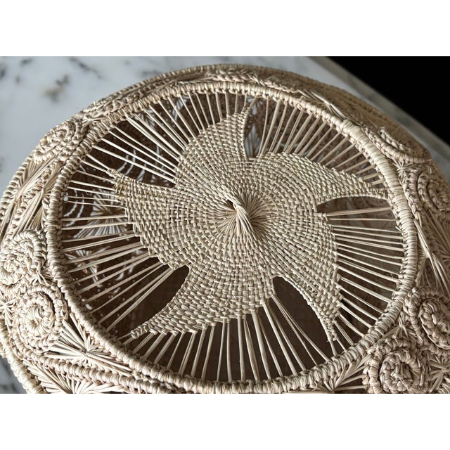 Vintage Coastal Palm Beach Style Handwoven Nesting Baskets - Set of 3 For Sale - Image 10 of 18