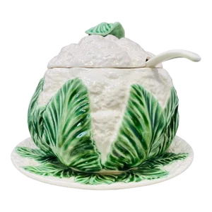 Mid-20th Century Hand-Painted Majolica Ceramic Cauliflower Soup Tureen Made in Portugal a Set of 4