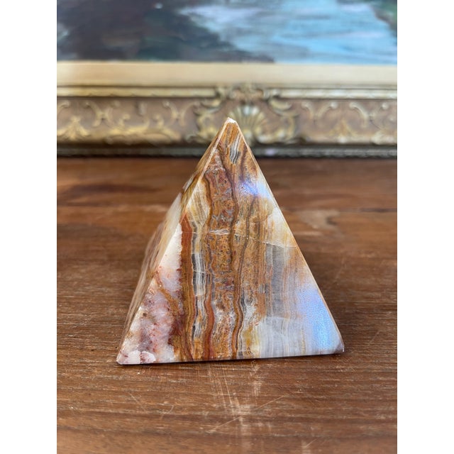 1970s 1970s Hand-Carved Polished Onyx Pyramid Sculpture or Paperweight For Sale - Image 5 of 10