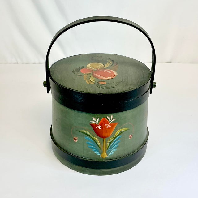 1950s Vintage Gustavian Rustic European Farmhouse Tole Hand Painted Wooden Sap Bucket For Sale - Image 4 of 14