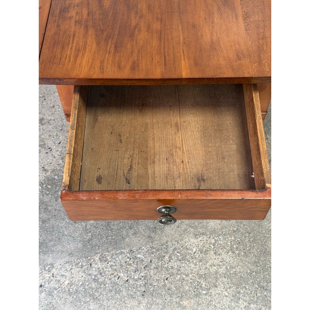Brown Early 19th Century Solid Cherry Dropleaf Federal Style Table For Sale - Image 8 of 12