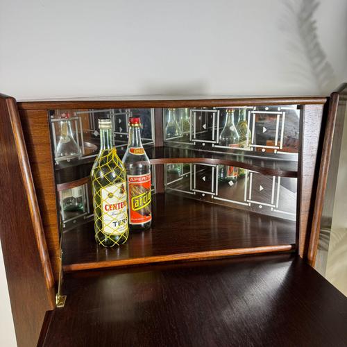 Brown Mid-Century Modern Rosewood Corner Bar Cabinet For Sale - Image 8 of 12