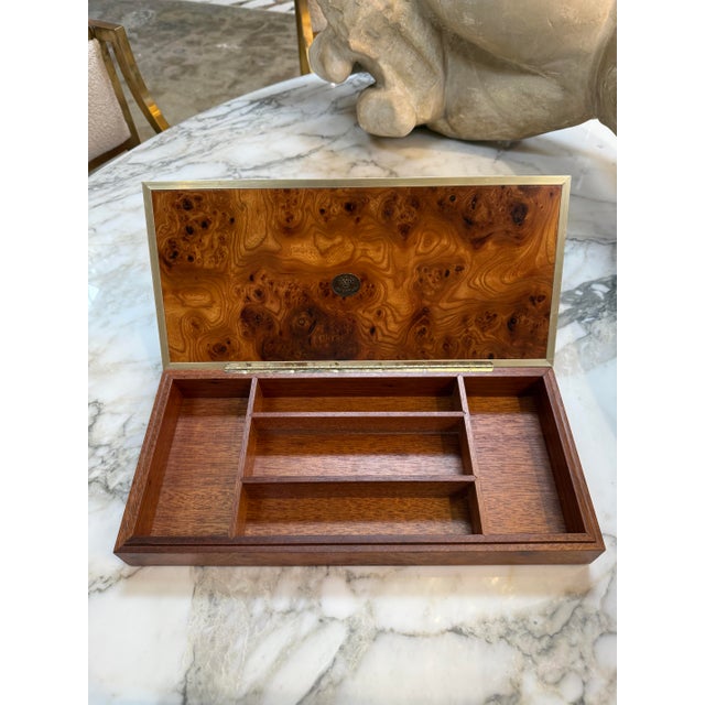 1960s 1960s Dal Negro Treviso Burl Wood and Brass Playing Card Box For Sale - Image 5 of 10
