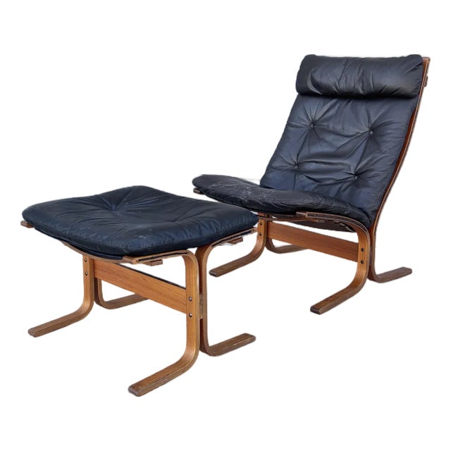 1960s Danish Modern "Siesta" Lounge Chair and Ottoman Set For Sale
