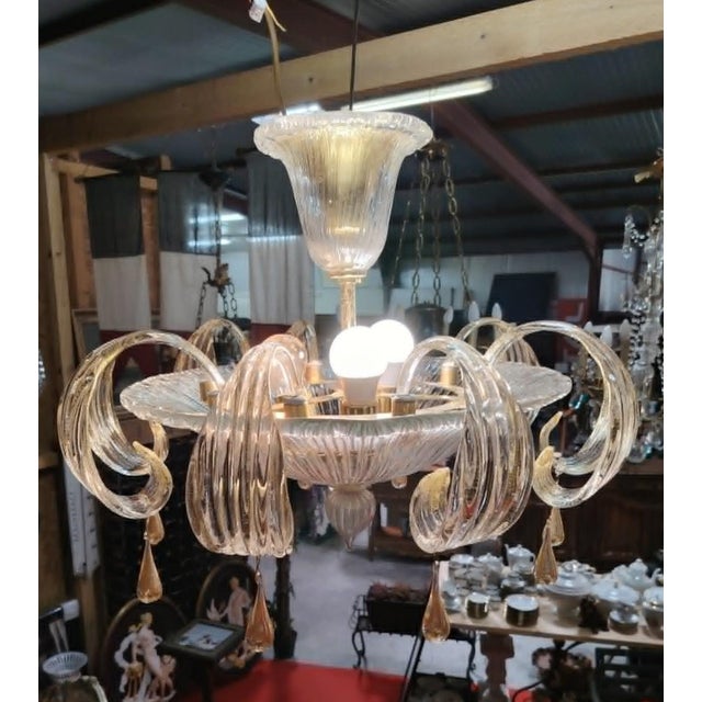 Stunning Murano chandelier made of clear blown glass – Barovier & Toso style Spectacular Murano blown glass chandelier,...