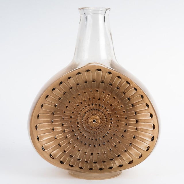 René Lalique Queen Marguerite Carafe by René Lalique for Lalique, 1913 For Sale - Image 4 of 7