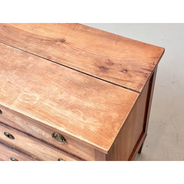 Early 20th Century Antique Neoclassical Chest of 3 Drawers For Sale - Image 15 of 17