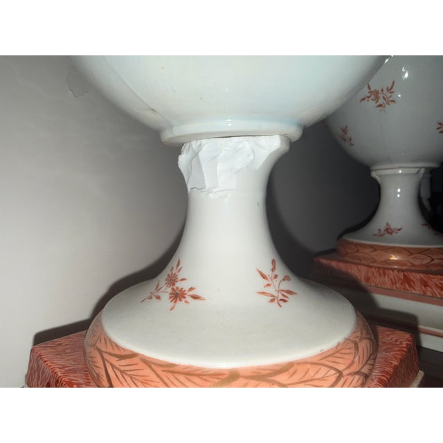 Pair 18th C Chinese Export Porcelain Pistol Handle Urn Vases Mounted as Lamps For Sale - Image 11 of 12
