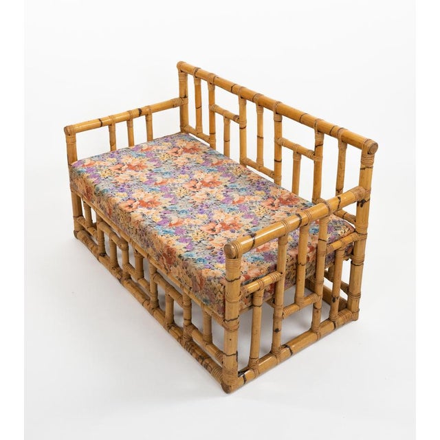 Mid-Century Sofa in Bamboo, Rattan and Fabric attributed to Vivai del Sud, Italy, 1970s For Sale - Image 6 of 13