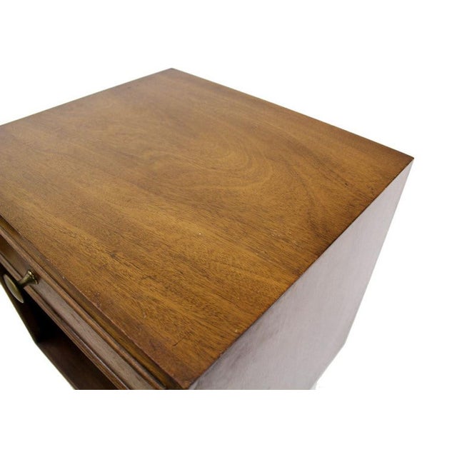 Mid 20th Century Pair Johnson One Drawer Espresso Mid Century Modern Walnut Night Stand End Table For Sale - Image 5 of 8