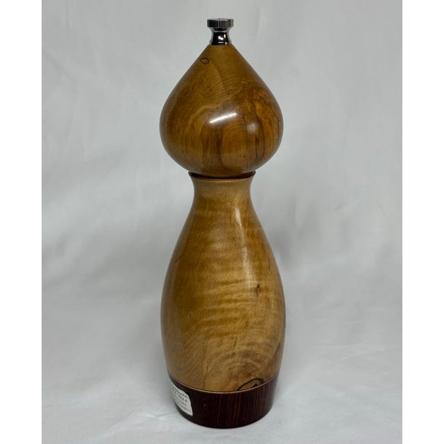 1990s 1990s Handcrafted Turned Wood Pepper Mill Grinder Australian Tea Tree and Honduran Rosewood For Sale - Image 5 of 11