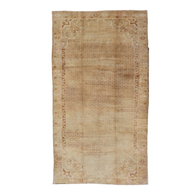 Vintage Oushak Rug in Warm Beige and Golden Tan With Subtle Cream Accents 5'11 X 11'6 For Sale
