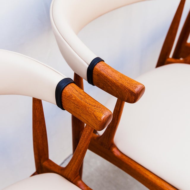 Restored 1960s Danish Modern Dining Chairs by Johannes Andersen, Model Ba 113 For Sale In Los Angeles - Image 6 of 16
