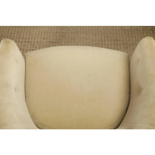 Barrel-Back Swivel Club Chair W Walnut Base in the Style of Milo Baughman, 1970s For Sale - Image 16 of 17