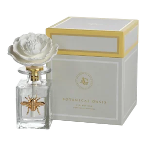 Botanical Oasis Fig Vetiver Porcelain Diffuser, Bee