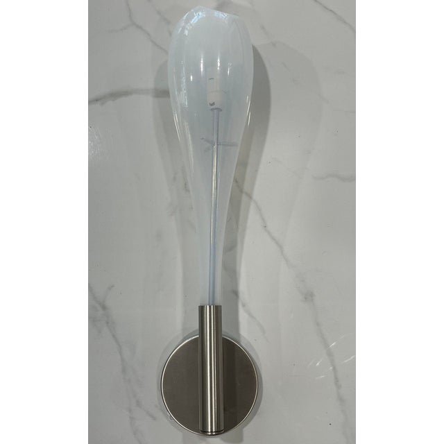 Tulip Shaped Murano Wall Sconce For Sale - Image 4 of 6