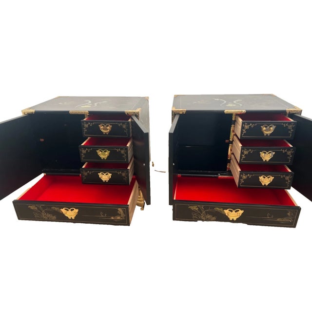 Japanese Vintage Set of Two Chinoiserie Nightstands Side Tables Japanese Tansu Inspired For Sale - Image 3 of 12