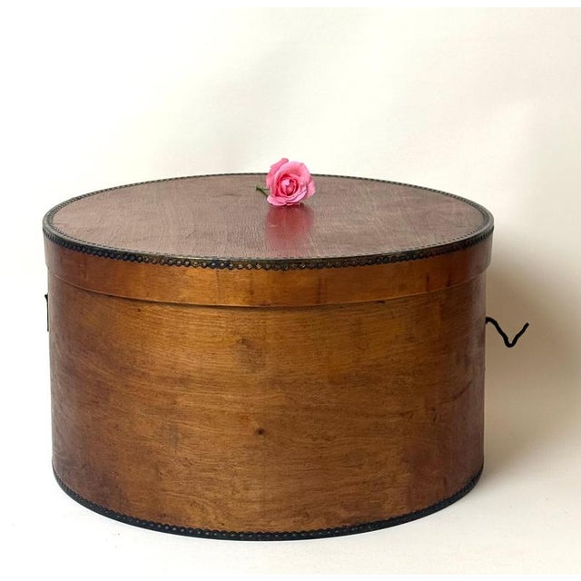 Antique Estonian Birch Hat Box from Luther, 1890s For Sale - Image 15 of 18