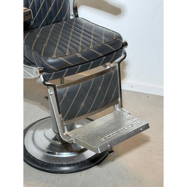 Apollo II Barber Chair from Belmont For Sale - Image 5 of 12