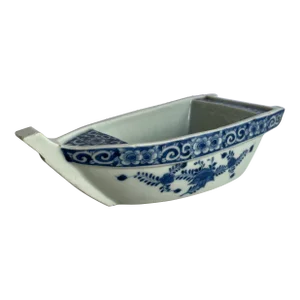 Blue and White Export Porcelain Vessel