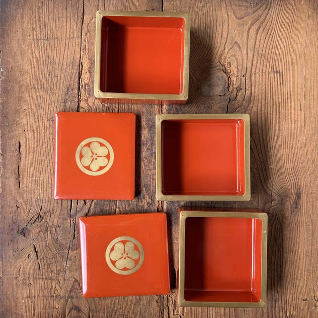 Japanese Jubako Wooden Lacquer Stacking Boxes, 1920s, Set of 5 For Sale - Image 18 of 18