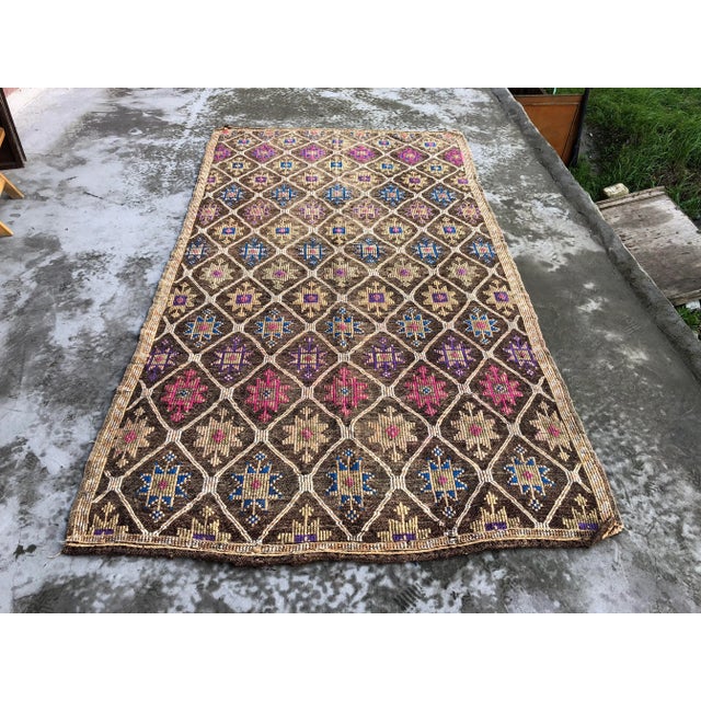 1960s Vintage Turkish Kilim Rug - 5′4″ × 10′6″ For Sale - Image 10 of 10
