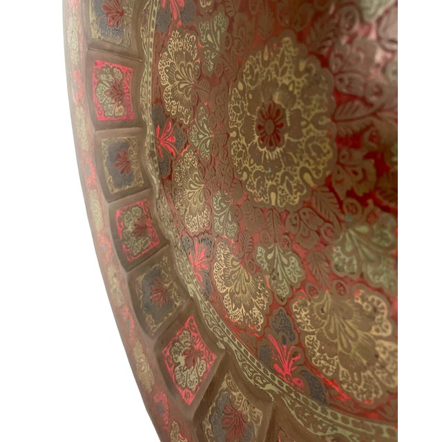 Large Anglo-Indian Style Embossed Copper Wall Charger with Red and Gold Floral Decoration, 1970s For Sale - Image 5 of 9