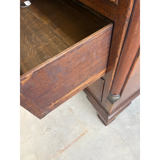 George III Mahogany Inlaid Oak Double Chest of Drawers, English 1780-1800 For Sale - Image 9 of 10