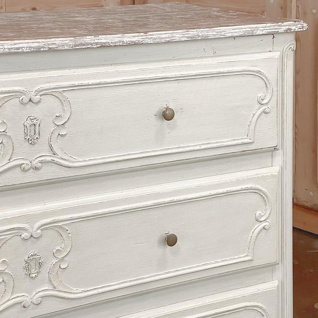 Antique Country French Painted Three-Drawer Commode ~ Chest of Drawers For Sale - Image 13 of 18