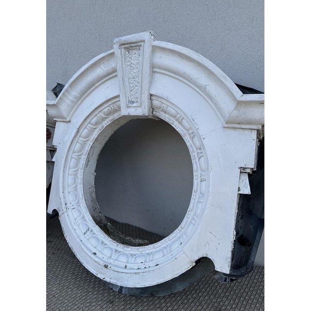 Metal Antique Dutch Architectural Bulls Eyes in Painted Zinc, Set of 2 For Sale - Image 7 of 14