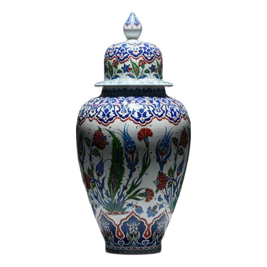 Handmade Ceramic Grand Shah Vase with Lid (60cm) Classic White Saz Leaf & Carnation For Sale