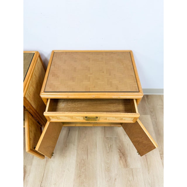 Mid 20th Century Coastal Bamboo Parquet Nightstand Pair Glass Top Hollywood Regency For Sale - Image 12 of 13