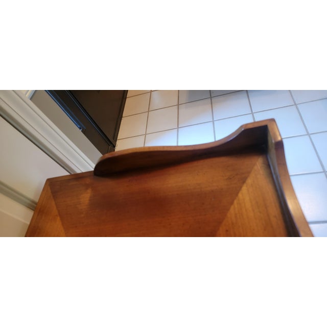 Brown 1960s Rococo Style Cherry Side Table With Removable Tray and Brass Mounted Legs For Sale - Image 8 of 15