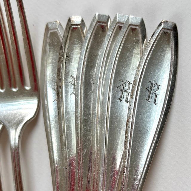 Early 20th Century Early 20th Century Silverplate Flatware Set by Simeon L. & George H. Rogers Company- 30 Pieces For Sale - Image 5 of 10