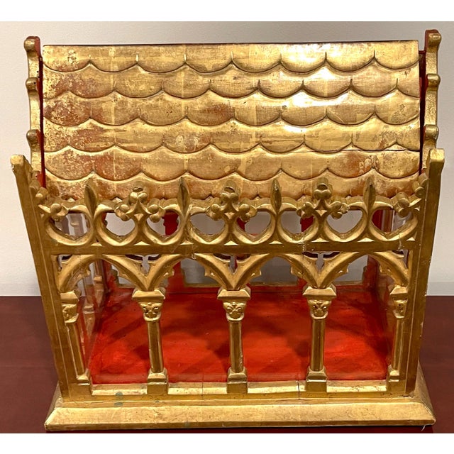19th Century French Gothic Cathedral Giltwood & Glass Reliquary / Vitrine For Sale - Image 12 of 12