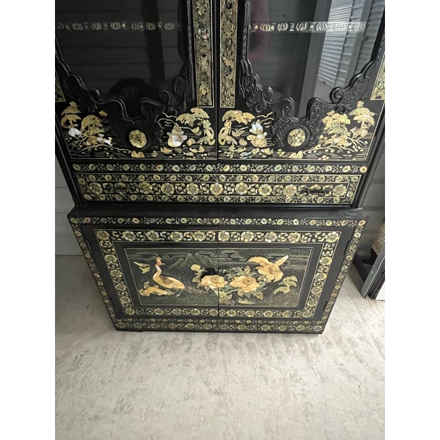 Vintage Korean 1960's Black Lacquer Chinoiserie Display Cabinet With Gilt Relief – 80” Tall Curio Vitrine For Sale - Image 4 of 10