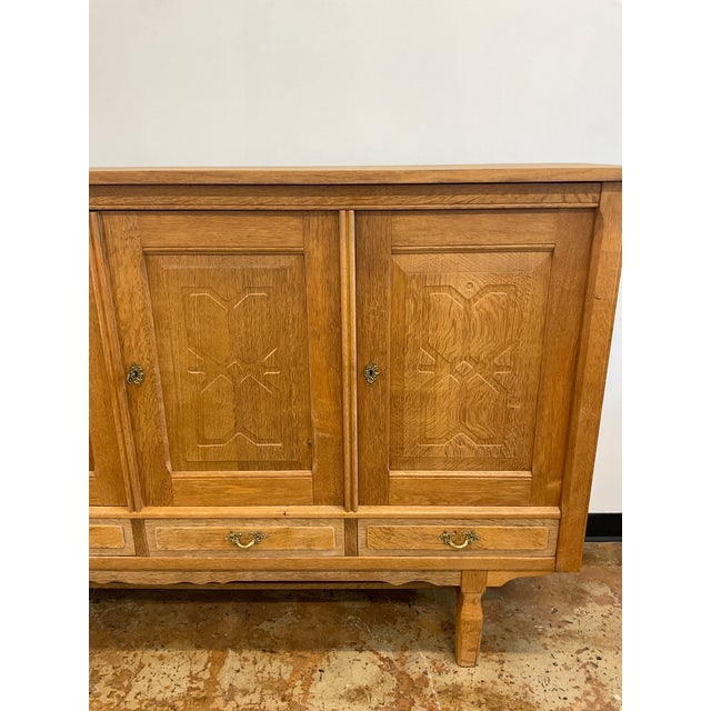 1970s 1970s Mid-Century Danish Oak Sideboard by Henning Kjaernulf, Attributed For Sale - Image 5 of 15
