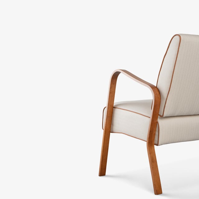 Thonet Petite Bentwood Settee in Holland & Sherry Wool & Linen Piping For Sale - Image 4 of 10