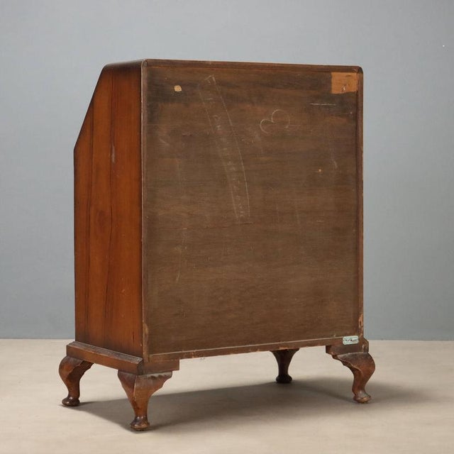 Small English Mahogany Bureau For Sale - Image 12 of 15