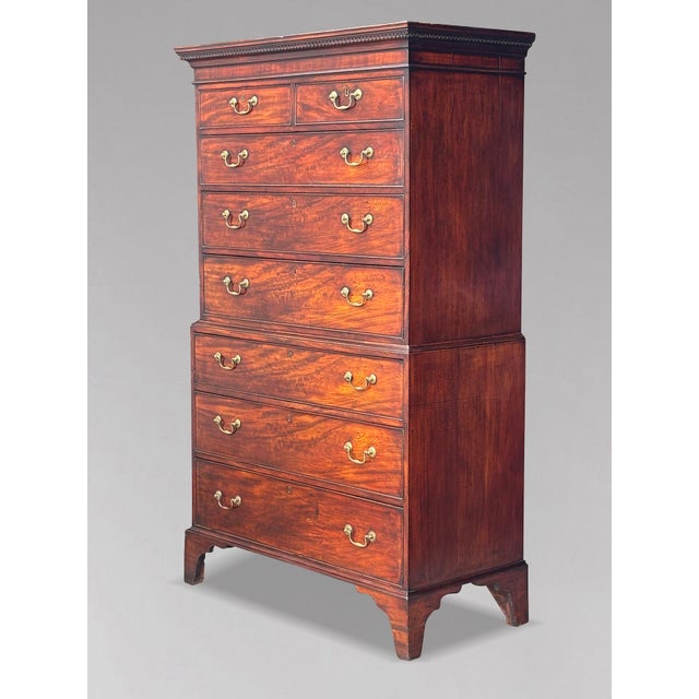 18th Century George III Mahogany Chest on Chest, 1780 For Sale - Image 12 of 12
