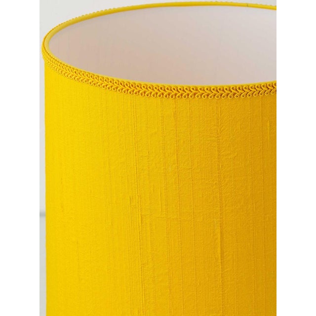 Yellow Spanish Andalusian Ceramic Table Lamp by Al Yarrar For Sale - Image 8 of 18