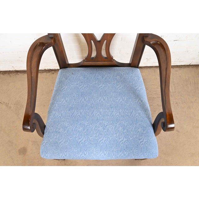 Brown Drexel Heritage Georgian Carved Mahogany Armchairs or Dining Captain Chairs, Pair For Sale - Image 8 of 12