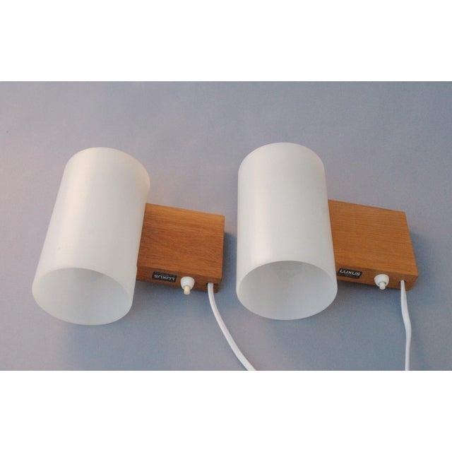 Wood Model 720 Wall Lights by Uno & Östen Kristiansson for Luxus, Sweden, 1960s, Set of 2 For Sale - Image 7 of 12
