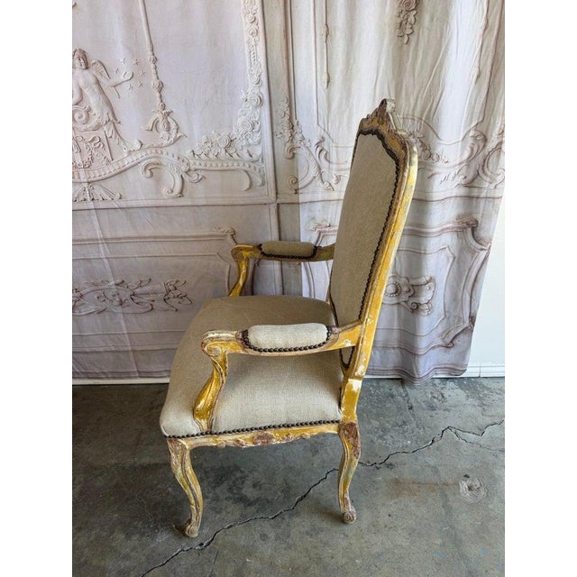 Set of 14 French Louis XV Style Distressed Dining Chairs With Linen For Sale In Los Angeles - Image 6 of 17