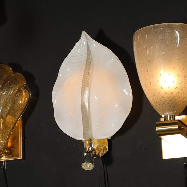 1970s Pair of Mid-Century Hand-Blown Murano Glass Striated Leaf Sconces by Franco Luce For Sale - Image 5 of 12