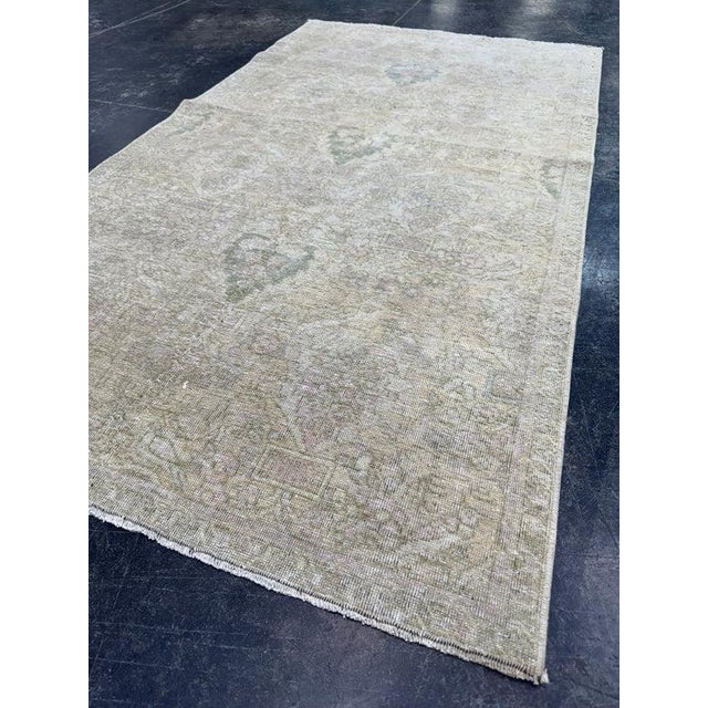 Turkish Vintage Rug 3'2" x 5'9" For Sale In Houston - Image 6 of 7