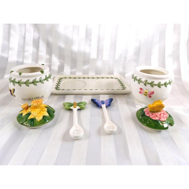 1980s Pormteirion Honey Pot Set With Underplate and Spoons- 7 Pieces For Sale - Image 4 of 10
