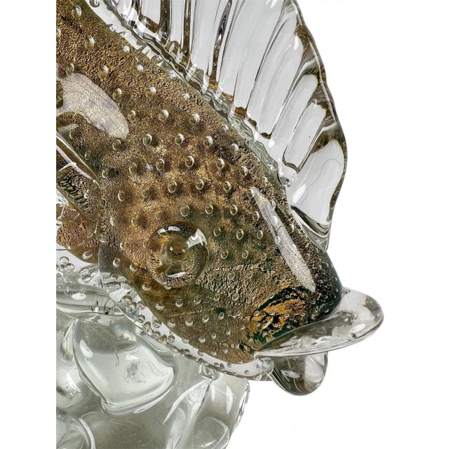 Gold Vintage Murano Sommerso Green Gold Flecks Bollicine Italian Bubble Glass Fish For Sale - Image 8 of 10
